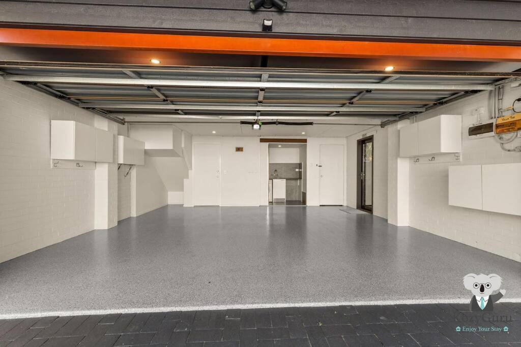 Kozyguru / Spring Hill / 2b2.5b / Qsh050-2 * Brisbane